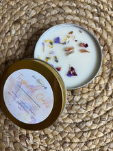 Load image into Gallery viewer, Tropical Oasis Soy Candle | 4 oz Candle | LATE SUMMER COLLECTION
