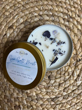 Load image into Gallery viewer, Sea Salt Mist Soy Candle | 4 oz Candle | LATE SUMMER COLLECTION
