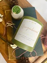 Charger l&#39;image dans la galerie, Gingerbread | 12 oz Soy Candle | WINTER COLLECTION
