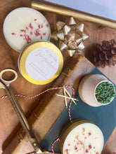 Charger l&#39;image dans la galerie, Gingerbread | 4 oz Soy Candle | WINTER COLLECTION
